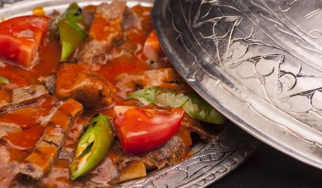 Iskender kebab